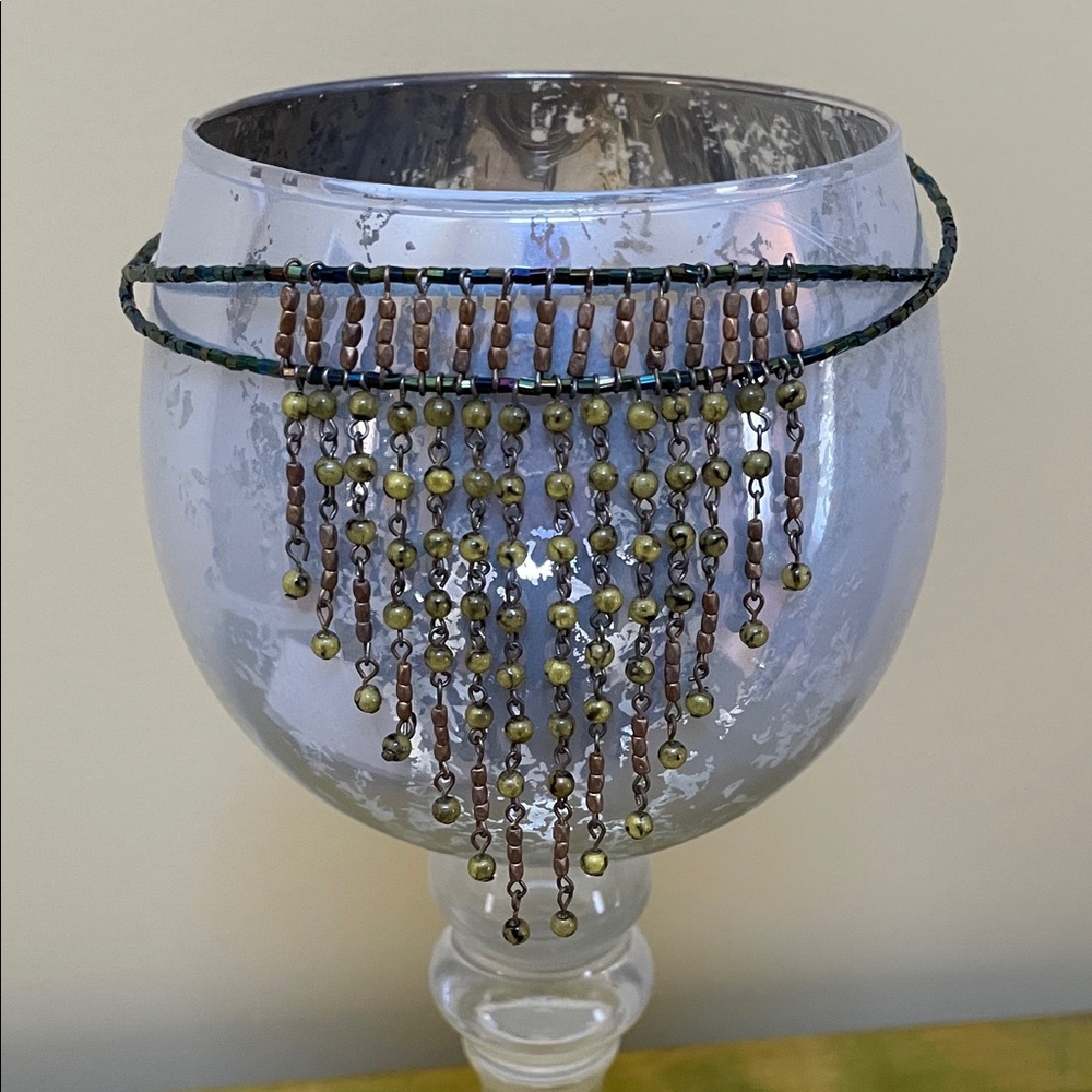 Stretch beaded choker